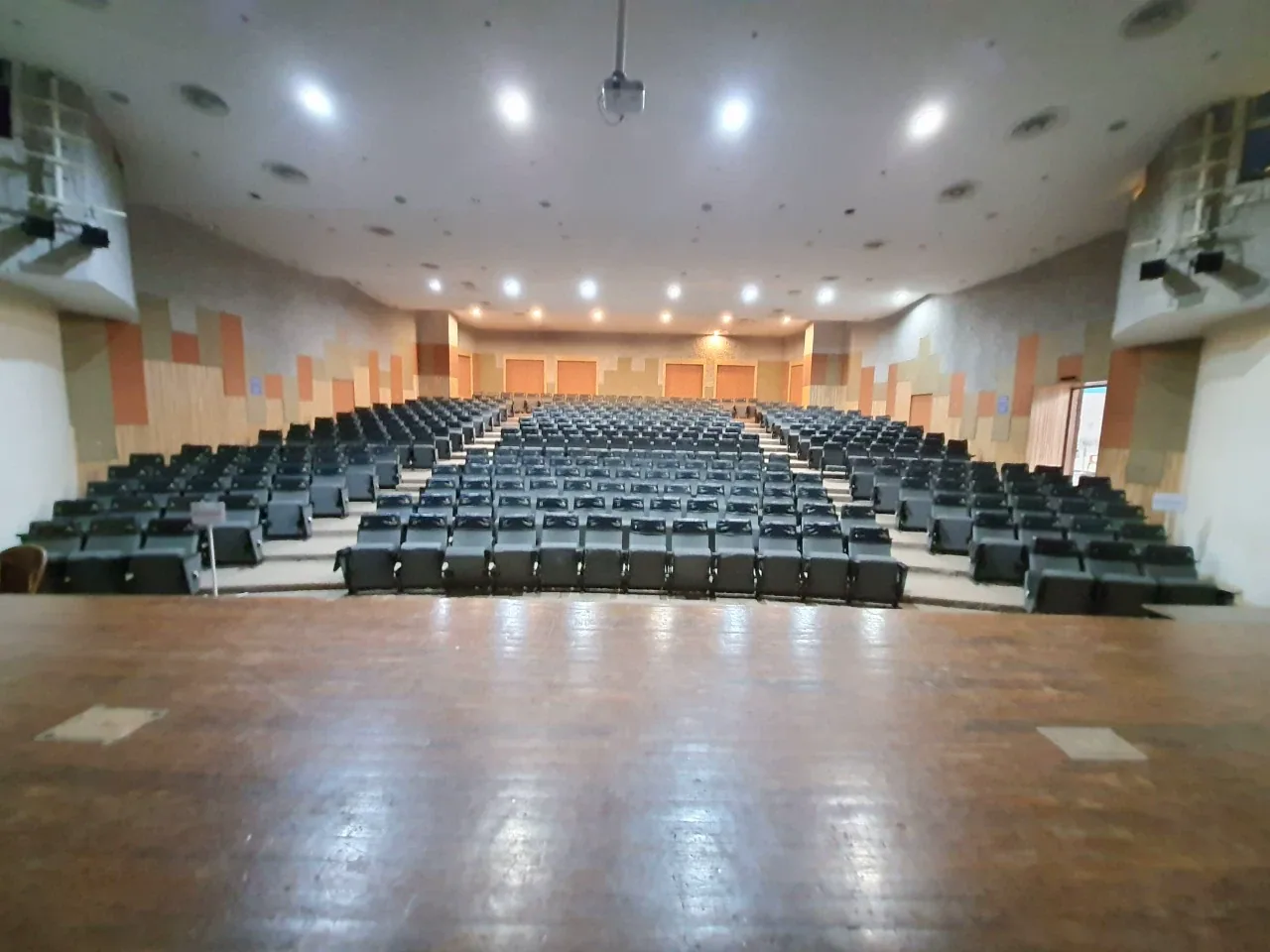 M.E.S. Auditorium: Pune