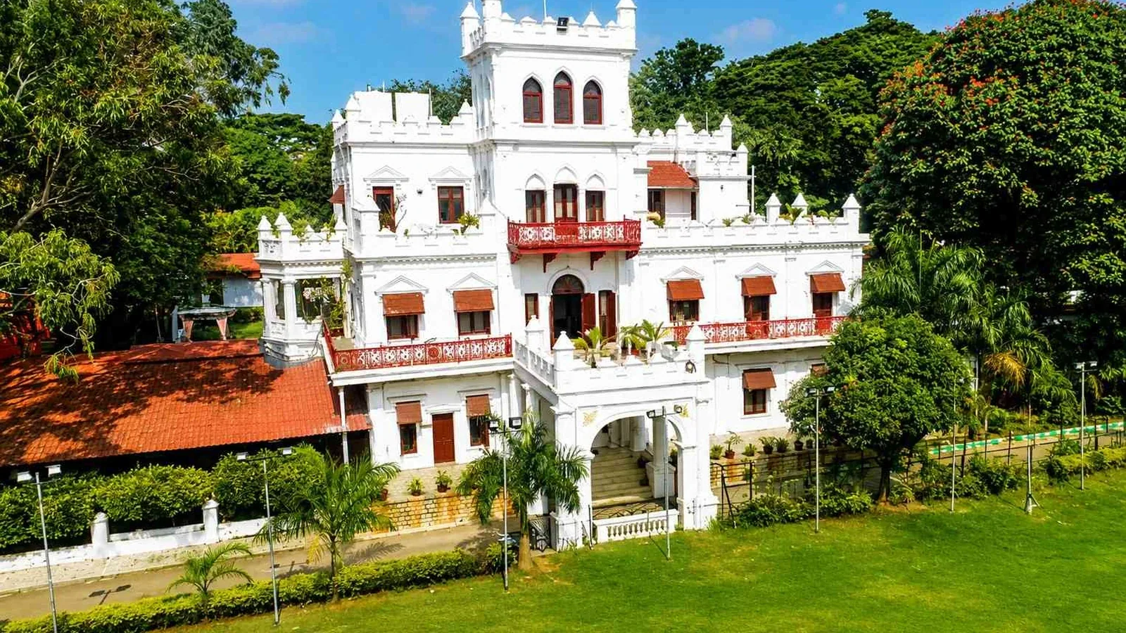 Jayamahal Palace Hotel